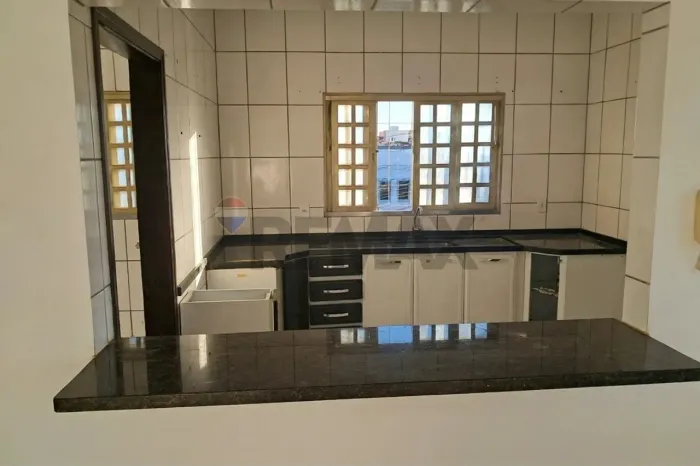 Apartamento Reformado com Garagem em Alvorada