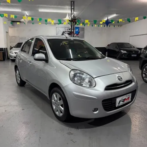 Nissan March S 1.0 16V Flex Fuel 5P 2013