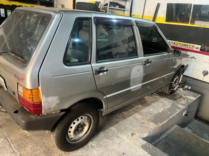 Fiat Uno Mille/ Mille EX/ Smart 4P (álcool) 2000