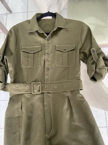 Macacão verde militar 
