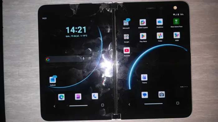 Celular dobrável Surface duo 128Gb