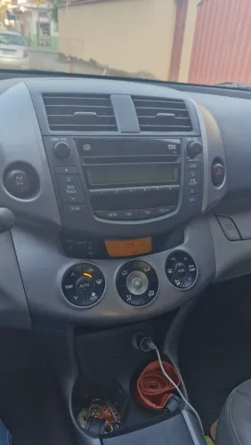 Toyota RAV4 2.0 4X4 16V Aut. 2008