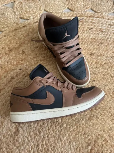 TÊNIS NIKE AIR JORDAN 1 LOW ? MARROM E PRETO | TAMANHO 37