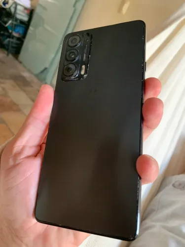 Moto Edge 20