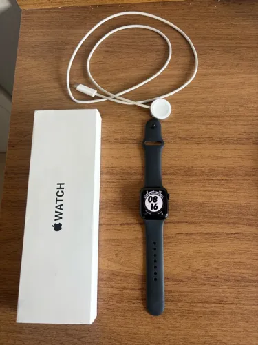 Apple Watch SE 3º geração preto 40mm