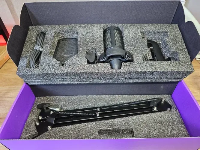 Microfone Fifine A6T com Braço articulado