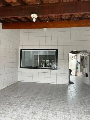 Casa geminada com piscina caiçara!