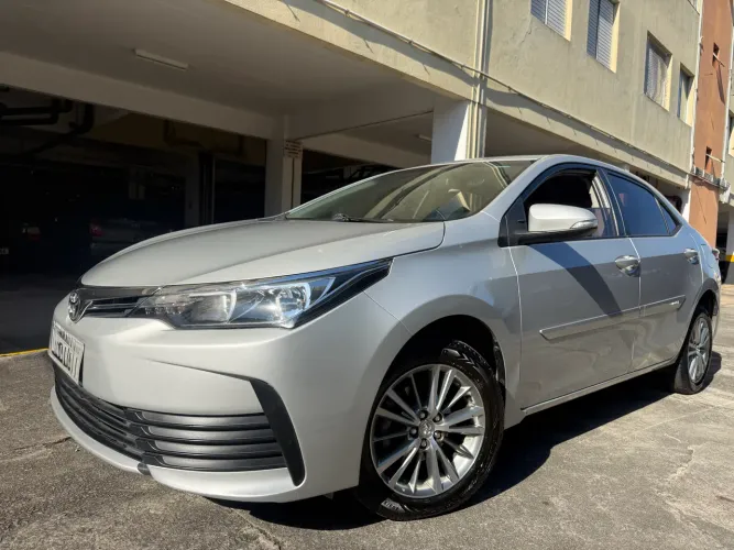 Toyota Corolla GLI 1.8 Flex 16V Aut. 2018