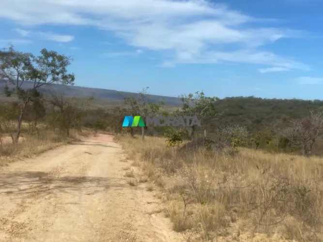 FAZENDA À VENDA - 490 HECTARES - CORINTO (MG)