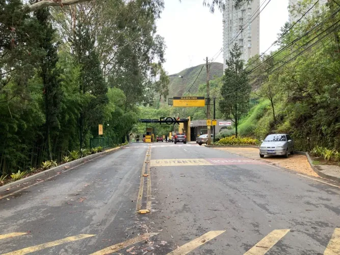 Lote / Terreno à venda em Nova Lima