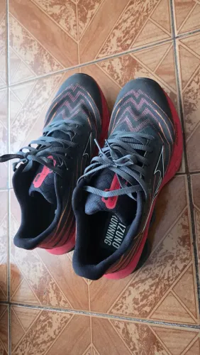 Tenis mizuno n38