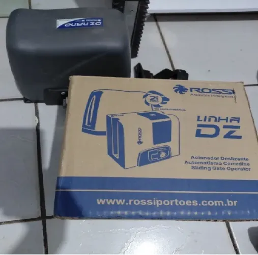  Portão (Motor) Rossi DZ seminovo Nano Turbo 600kg, 1 controle