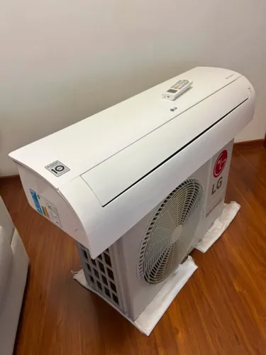 Ar Condicionado LG DUAL INVERTER 19000 Btus - Excelente Estado.
