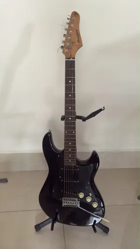 Guitarra com amplificador