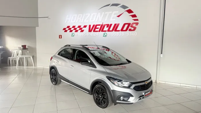 Chevrolet Onix Activ 1.4 8V Flex Mec. 4P 2019