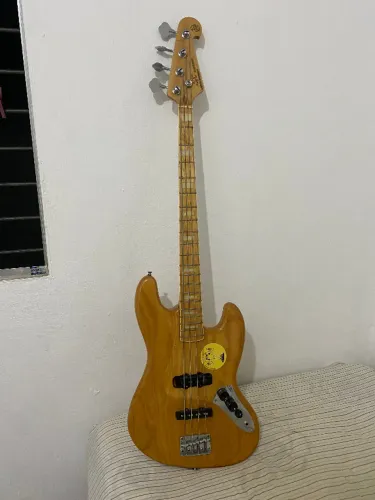 Contrabaixo SX (Jazz Bass)