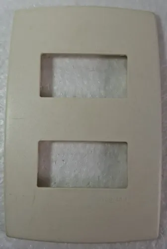 Placa Espelho 4x2 Pialplus 2 Módulos Separados 618506/ Usada