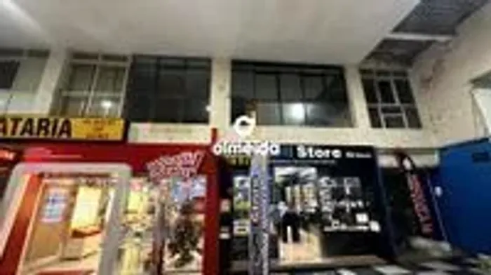 Sala Comercial de 100m² na Galeria Chami Bairro Centro Santa Maria RS