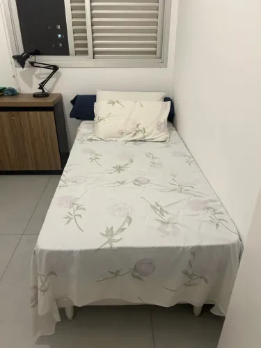 Cama de solteiro com cama auxiliar + colchão