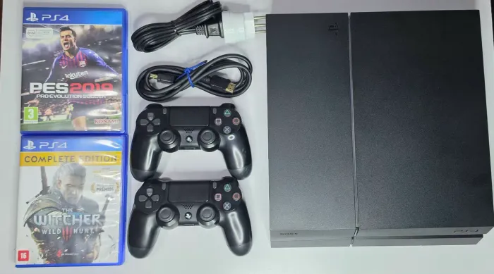 Playstation 4 FAT 500 GB - Versão 13.52 Desbloq