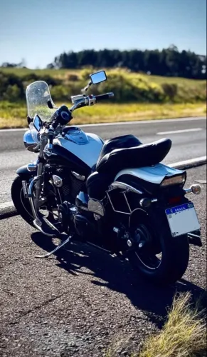 Suzuki Boulevard M800 Branca e Preta ? RARA