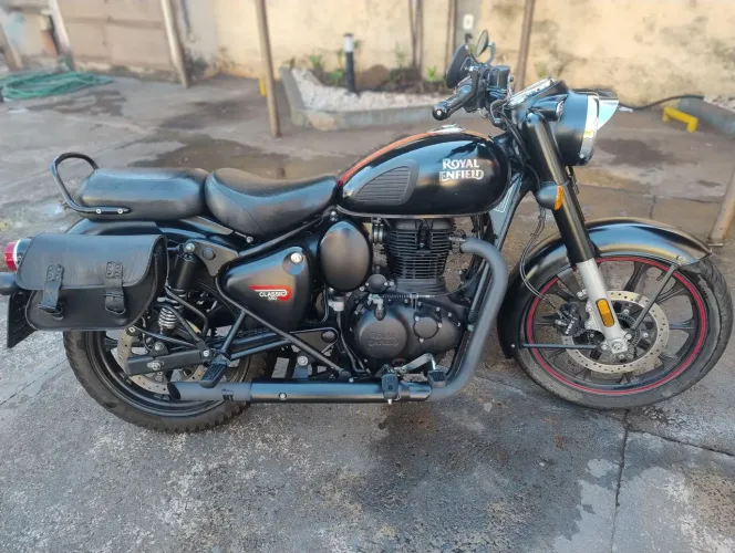 Vende-se Classic 350 Steath Black 2023