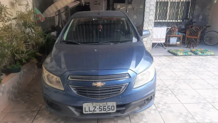 Chevrolet Onix Hatch LT 1.0 8V Flex Power Mec. 4P 2014