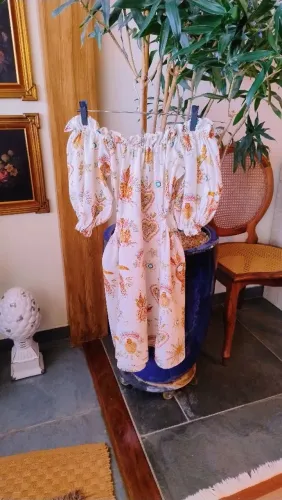 Vestido Amuletos Tropicais da Farm