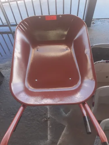 carrinho de mão esfera vermelho por 149,90 a vista 