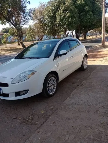 Fiat Bravo Essence Dualogic 1.8 Flex 16V 5P 2012