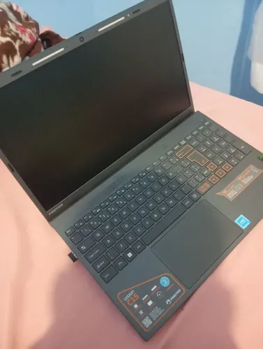 Vende-se notebook positivo