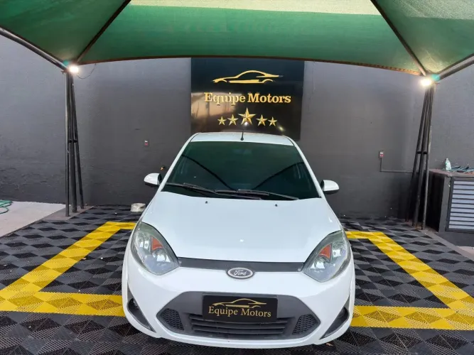 Ford Fiesta 1.0 Rocam SE Plus Hatch 8V Flex 4P Manual 2013
