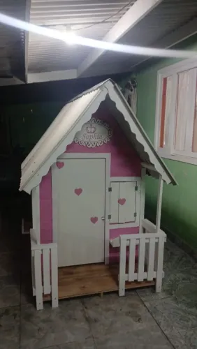 Casinha de boneca 