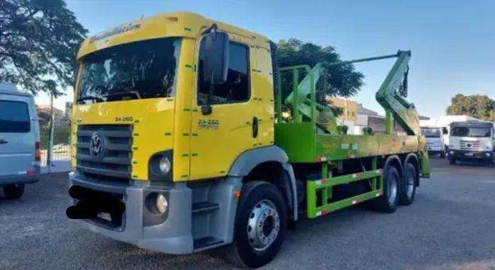 VOLKSWAGEN VW 24250 TRUCK POLIGUINDASTE - 2012