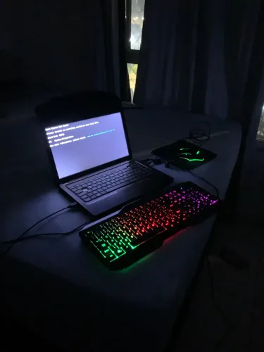 Computador 500gb 6ram acompanhado de mouse gamer e teclado 