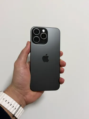 iPhone 15 Pro Max 256GB Preto