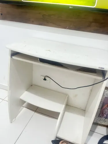 Vendo mesinha