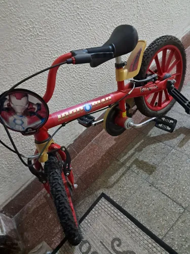 Bicicleta aro 16 !!Homem de Ferro!