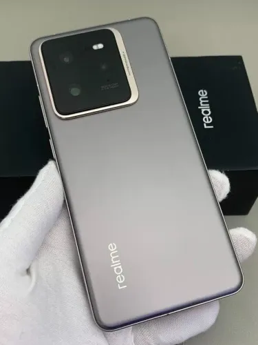 REALME GT 7 PRO (SNAPDRAGON 8 ELITE) 512 GB + 16 GB RAM + CARREGADOR 120W