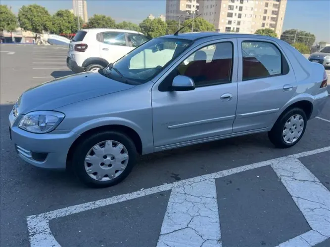 Chevrolet Prisma Sed. Maxx/ LT 1.4 8V Econof. 4P 2011