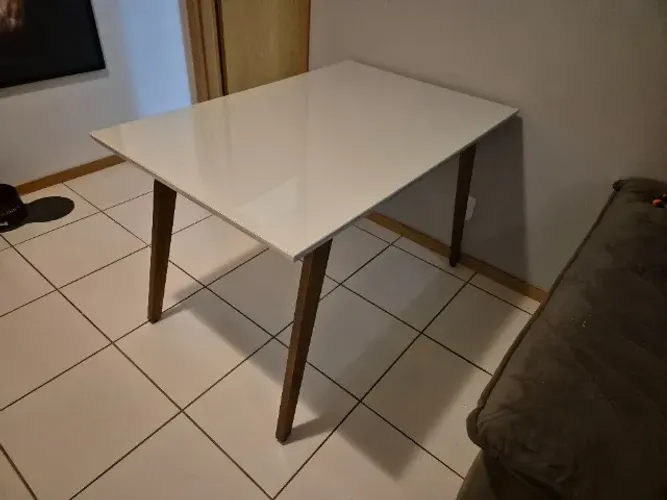 Mesa Atlândia Móveis Laca Off-White com Tampo de Vidro