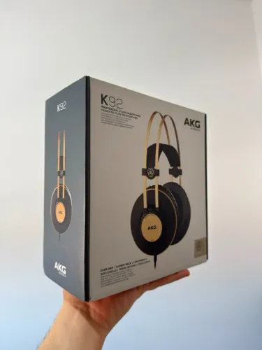 Fone Profissional AKG K92 (Usado)