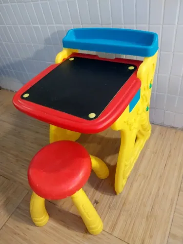 Mesa infantil