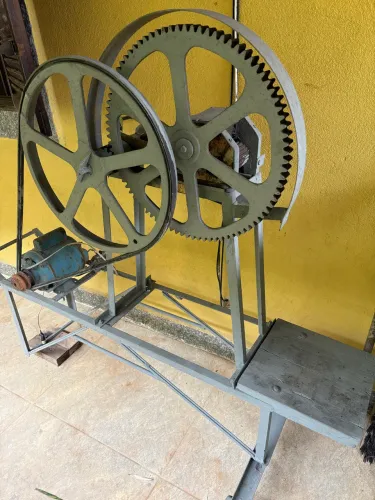Moedor de cana oportunidade para começar um trabalho