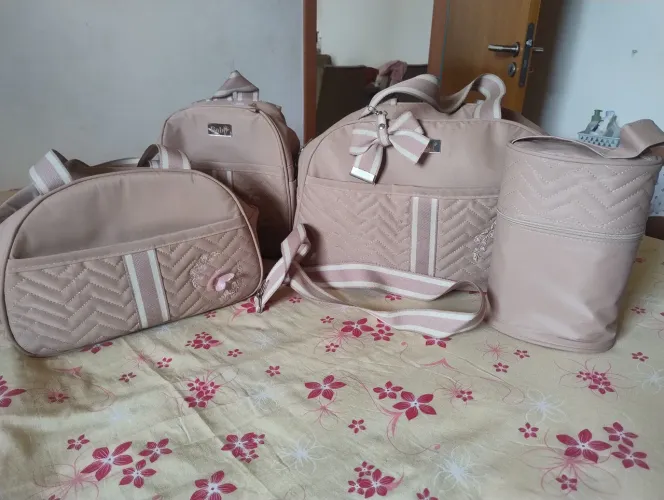 Kit bolsa Maternidade Menina