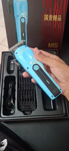 Máquina de barbeiro (madeshow m15)