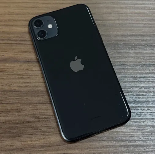 iPhone 11 128GB Bateria 72%