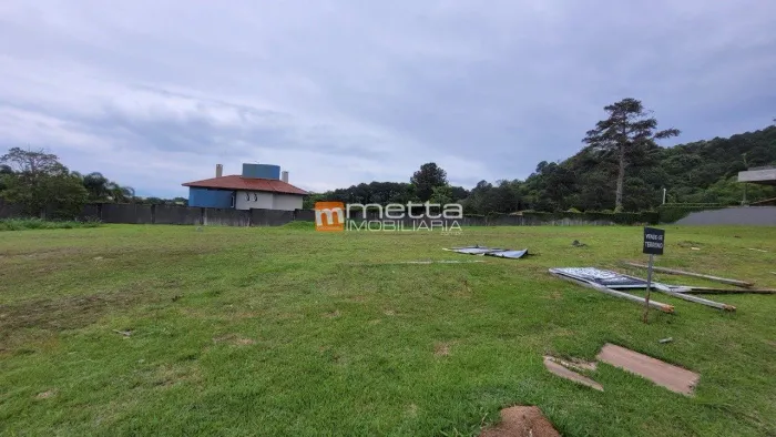 Terreno no Condomínio fechado com 762,60m², em Cacupé. Florianópolis/SC