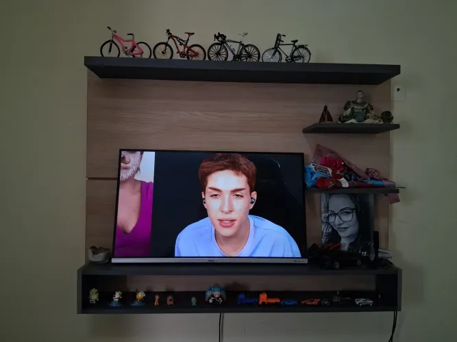 Painel de tv 32pol em mdf