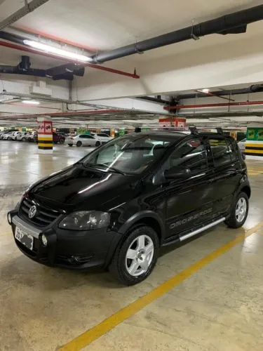 Volkswagen Crossfox 1.6 MI Total Flex 8V 5P 2010